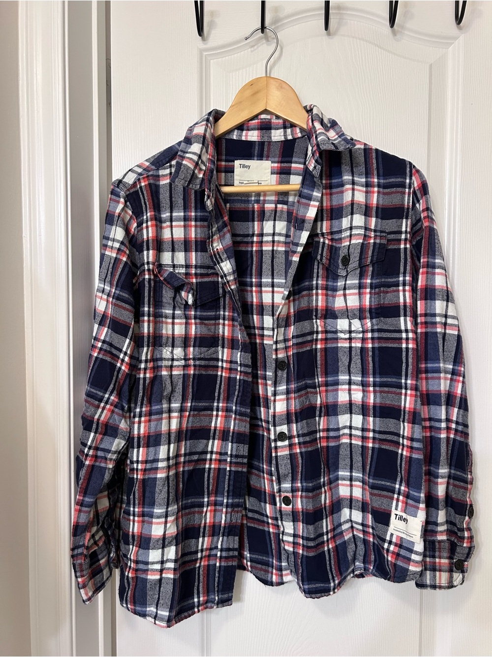 Tilley Women’ Navy Pink White Plaid Flannel Shirt